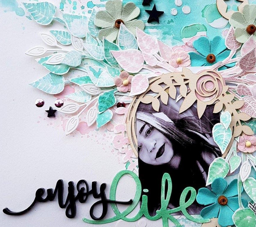 Cadre rond Fleur d'été SCRAPMOUSET