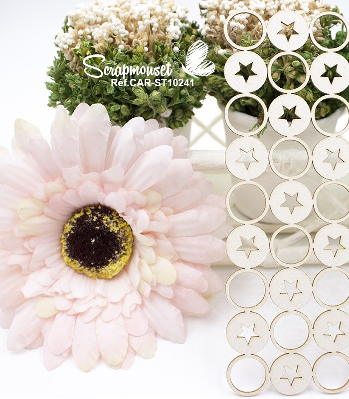 Chipboard Fond décoratif petites étoiles SCRAPMOUSET