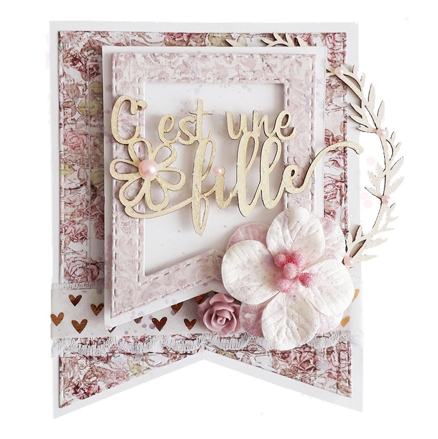 Mot C'est une fille (petite fleur) en carton bois SCRAPMOUSET