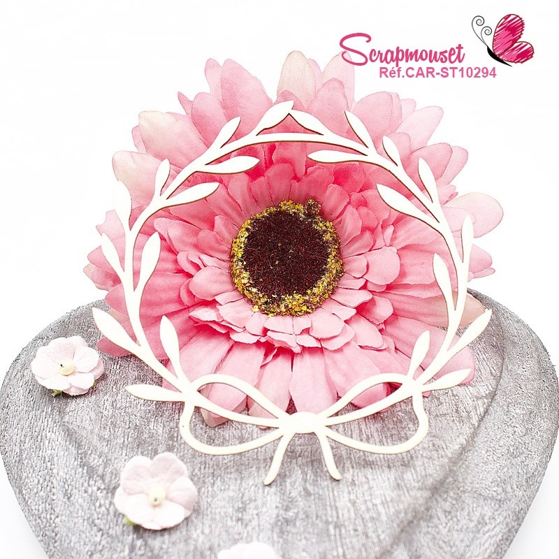 Chipboard cadre floral et petit ruban Athéna en carton bois SCRAPMOUSET