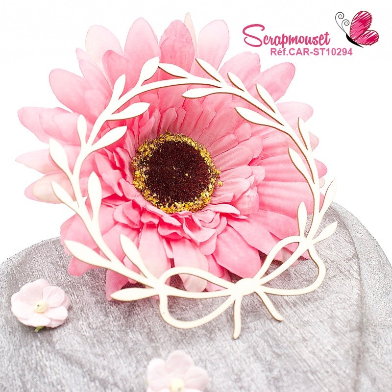 Chipboard cadre floral et petit ruban Athéna en carton bois SCRAPMOUSET