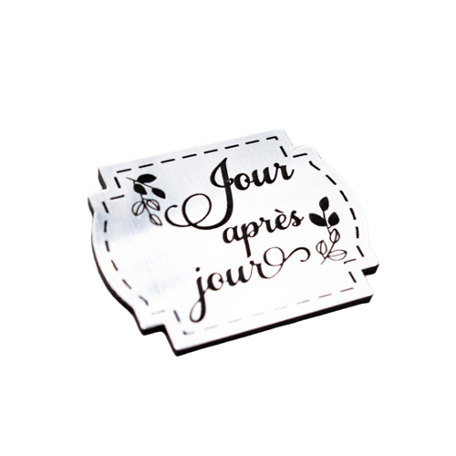 Etiquette Jour après jour en Acrylique couleur argent brossé