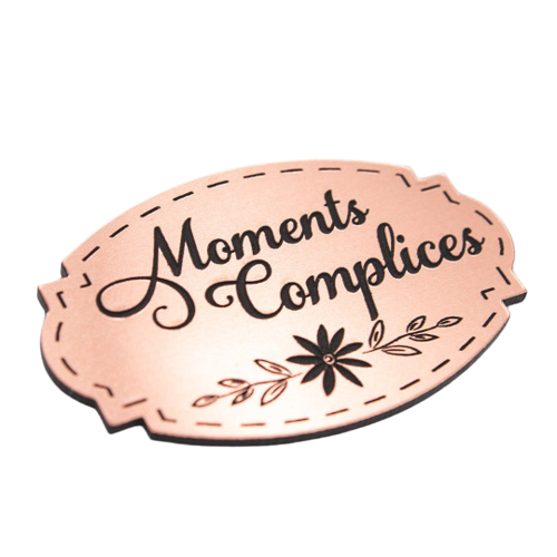 Étiquette Moments complices en Acrylique de couleur Rose Gold