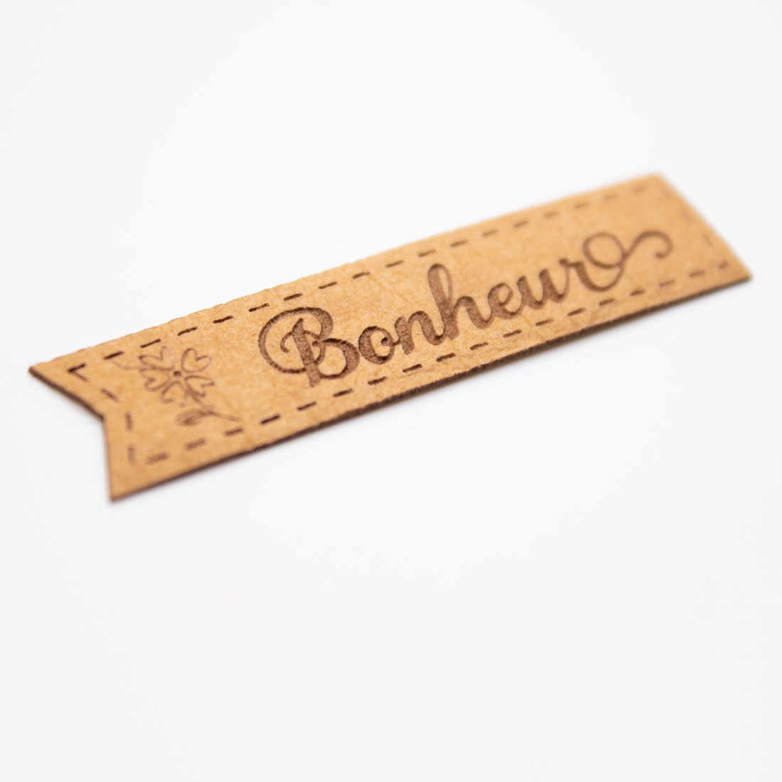 Etiquette Bonheur aspect cuir SCRAPMOUSET