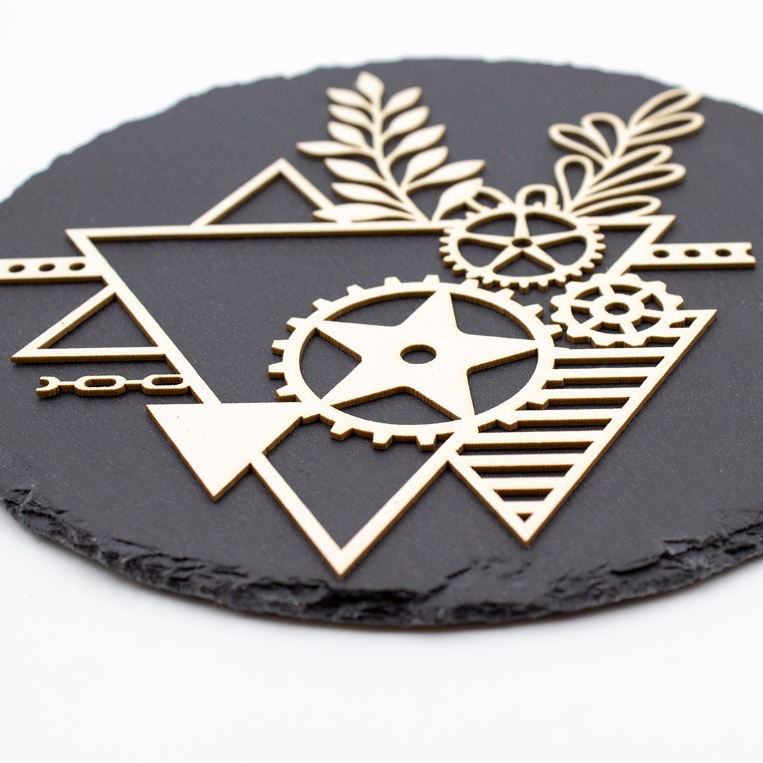 Chipboard Evallis avec triangles, engrenages et diverses formes en carton bois SCRAPMOUSET