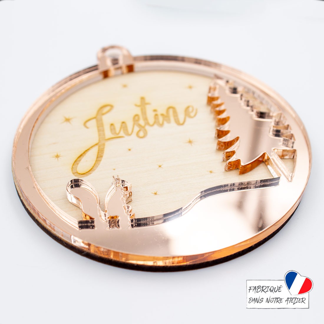 Boule de Noël personnalisée avec écureuil en bois et acrylique miroir rose gold SCRAPMOUSET