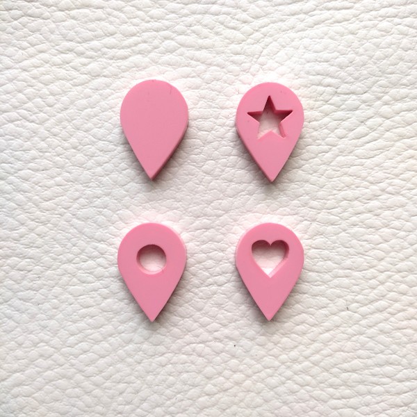 Lot de 4 géotags avec motifs en acrylique couleur rose pastel SCRAPMOUSET