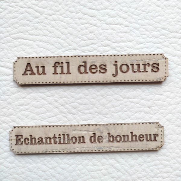 Lot 6 étiquettes thème Moments en liège de couleur beige SCRAPMOUSET
