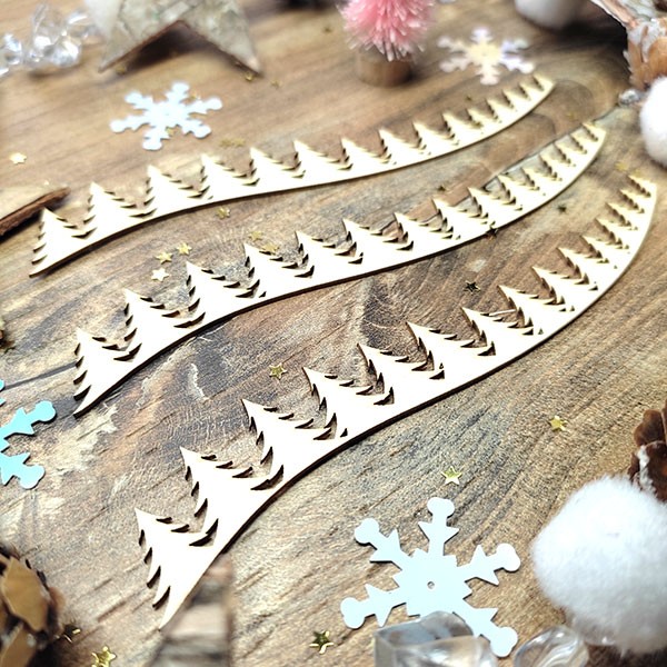 Bordures forêt de sapins en carton bois SCRAPMOUSET