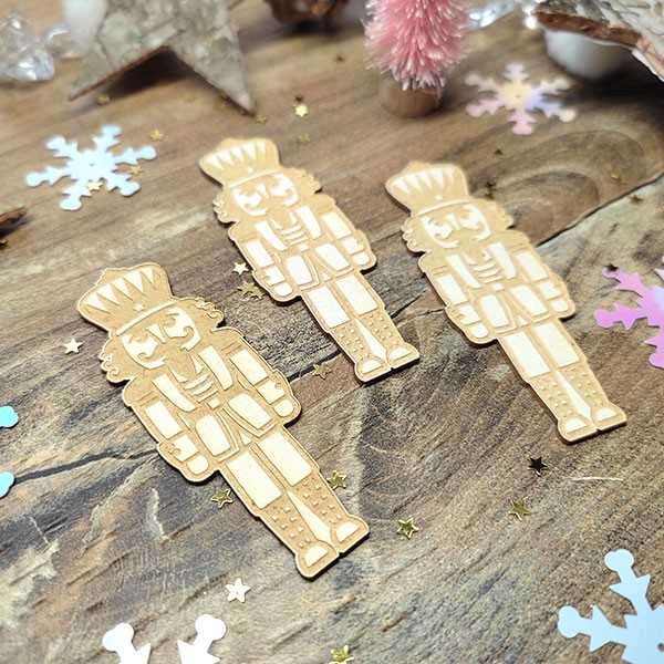 Lot de 3 Personnages Casse-noisette en carton bois SCRAPMOUSET