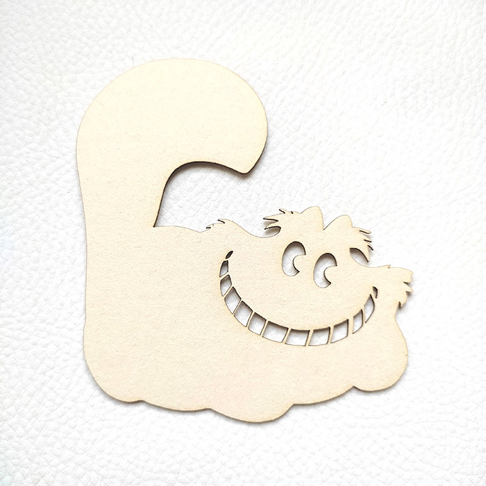 Lot de 3 silhouettes thème Alice au pays des merveilles en carton bois SCRAPMOUSET