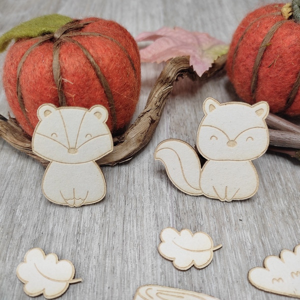 Lot 10 embellissements gravés animaux d'automne renard, écureuil et belette en carton bois SCRAPMOUSET