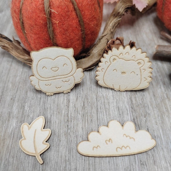 Lot 10 embellissements gravés animaux d'automne lapin, chouette et hérisson en carton bois SCRAPMOUSET