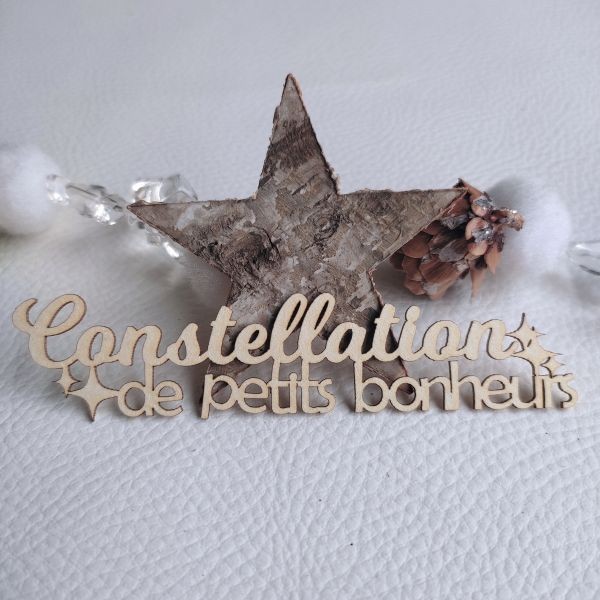 Mot Constellation de petits bonheurs en carton bois SCRAPMOUSET